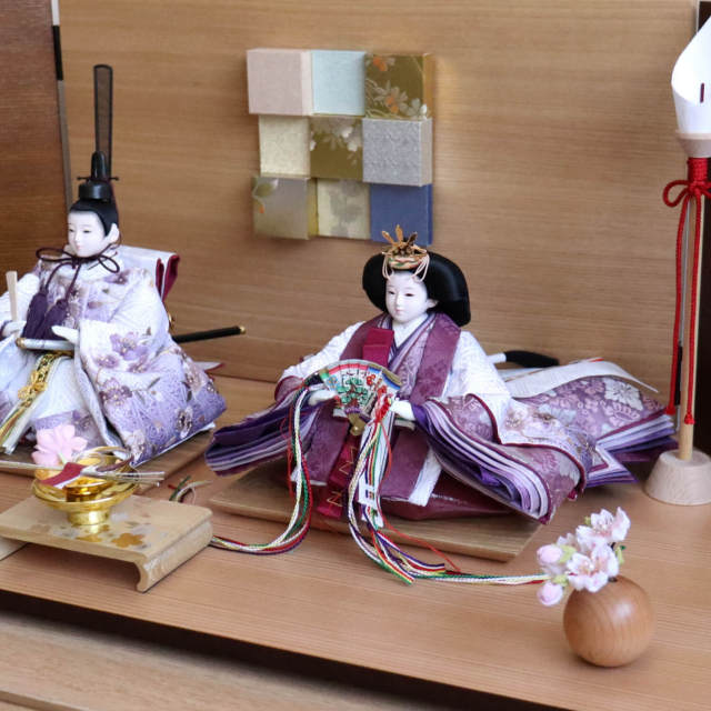 雛人形 内閣総理大臣賞受賞作家 松宝作 25号 芥子 有職雲立涌 ぼかし染 桜刺繍 ここのえ 屏風 ナチュラル杉台 盃飾 本金蒔絵 ちりめん丸玉桜 増村人形店 10000938