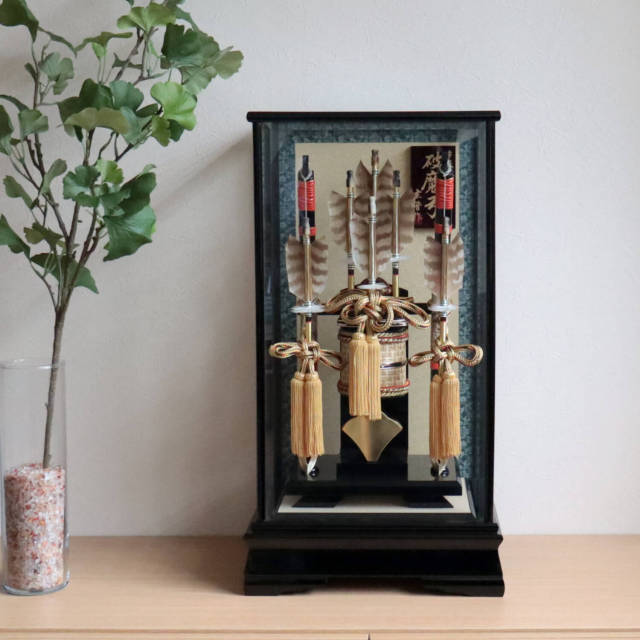 日本最高級矢破魔弓 本鷹羽根 玄晋作 13号 超希少本鷹羽破魔弓 朱塗り