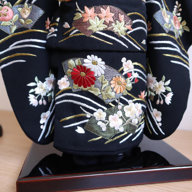 元賀章介作 12号(尺二) 本帯スワトウ刺繍 手刺繍 波に扇面 黒 手