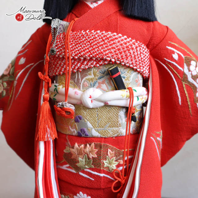 元賀章介作 10号 手刺繍 波に扇面 赤 手塗本漆台 市松人形 女の子