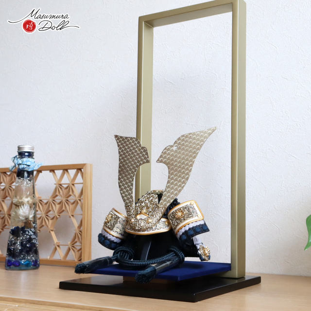 御所人形 梅太郎作 伝統的な装飾品 御所人形 梅太郎作 伝統的な装飾品 ColBase