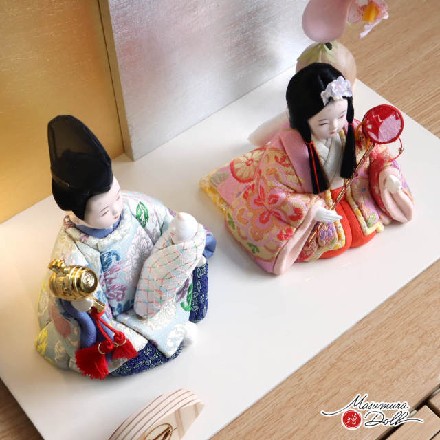 新作 木目込み人形 吉祥花 予祝 赤ちゃん L型屏風(金銀段違い