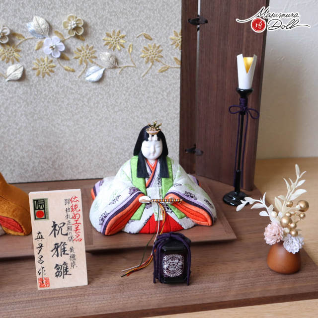 雛人形 伝統的工芸品 三世・金林真多呂作 伝産・祝雅雛 正絹西陣織