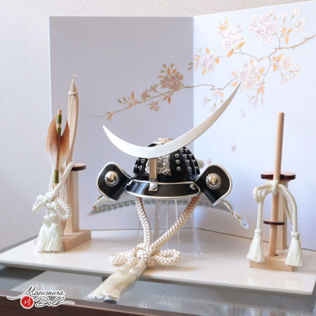 五月人形 コンパクト おしゃれ インテリア 兜飾り 5月人形  端午の節句 誠山 伊達政宗 シルバー 増村人形店 MMN3598