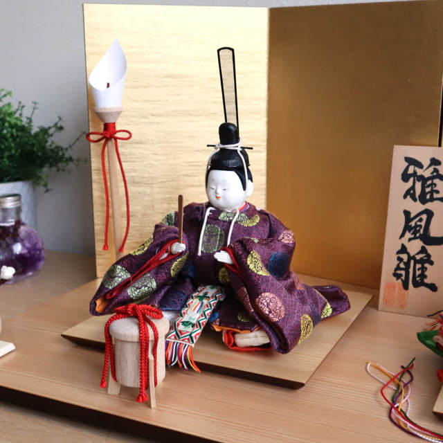 井上雅風作 四寸おぼこ雛 正絹西陣織有職雛 川瀬猪山頭 二曲一双済美箔