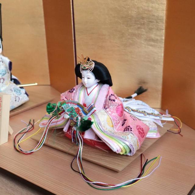 雛人形 コンパクト モダン おしゃれ インテリア ひな人形 おひなさま 小西清甫 京十一番正絹西陣織 有職 かわいい お雛様 雛 親王飾り 増村人形店 MMN1391