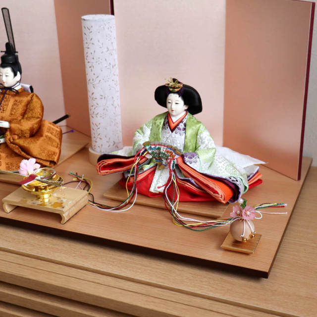 雛人形 伝統工芸士・清水光雲監修 春光作 35号 十番 黄櫨染 天皇陛下御