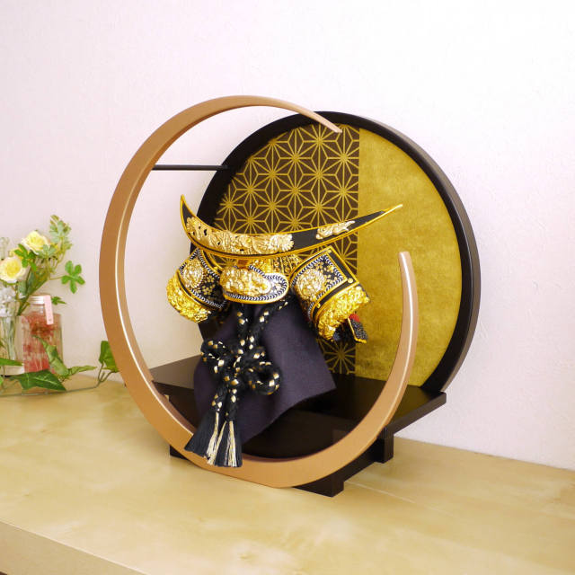 再入荷 7号 伊達政宗 龍月前立兜 ★ 月-tsuki- 円形ゴールドムーン飾り 増村人形店 10000517