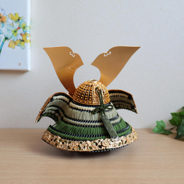 最新作伝統工芸士・平安晴峰作 10号 錫製総金具 萌葱糸縅 京製手描「鯉