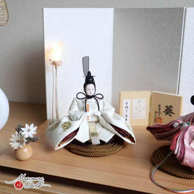 最新作 柴田家千代作 葵 絵巻雛 手描き花束 京からかみ(菱唐草)屏風 20