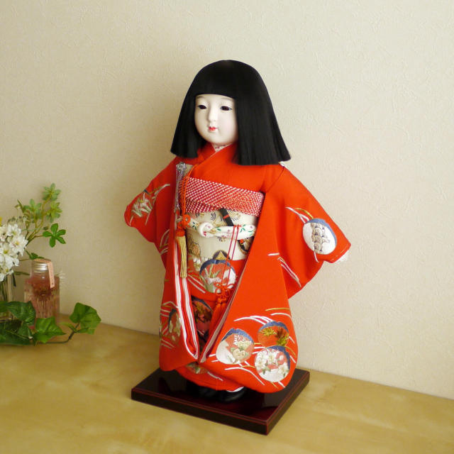 元賀章介作 12号(尺二)正絹手刺繍 波に貝合わせ 赤色 手塗本漆塗台 増村人形店 10000548