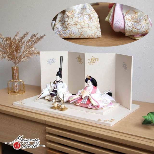 雛人形 最新作 増村人形店 華峰作 芥子 親王 金駒 ホワイト 無地扇 「手描き金銀盛上牡丹」セット クリアフラワーゴールド梅 ymd 10002460