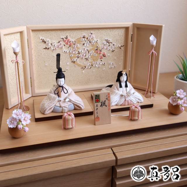 新作 伝統的工芸品 三世・金林真多呂作 楓雛 正絹西陣織 ヒノキ枠屏風