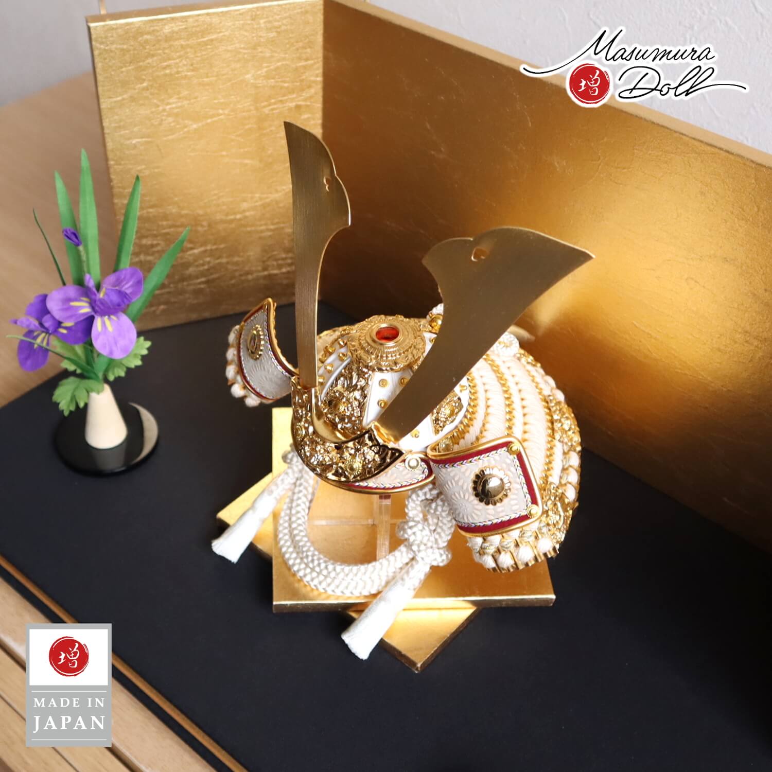 五月人形 伝統工芸士 誠山作 7号 白糸縅 金小札 クリア台 陽凪(ひなぎ)平台セット 金屏風 アヤメ飾り 増村人形店 10001912