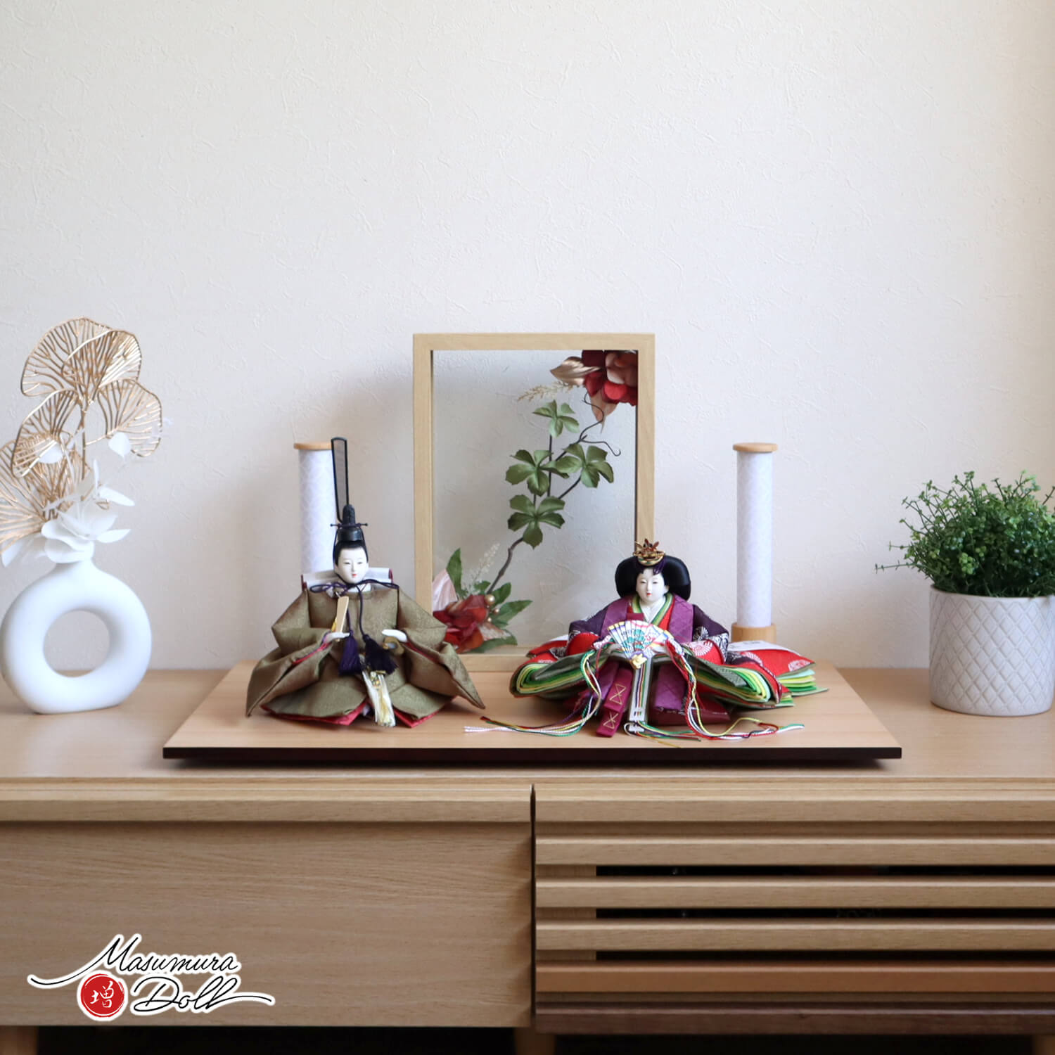 雛人形 新作 アートフラワー フレーム 内閣総理大臣賞受賞作家 松宝作 25号 芥子 正絹西陣織麹塵染 親王飾り コードレス 七宝 あんどん 行燈 ナチュラル杉製平台 増村人形店 アクリル 10002962