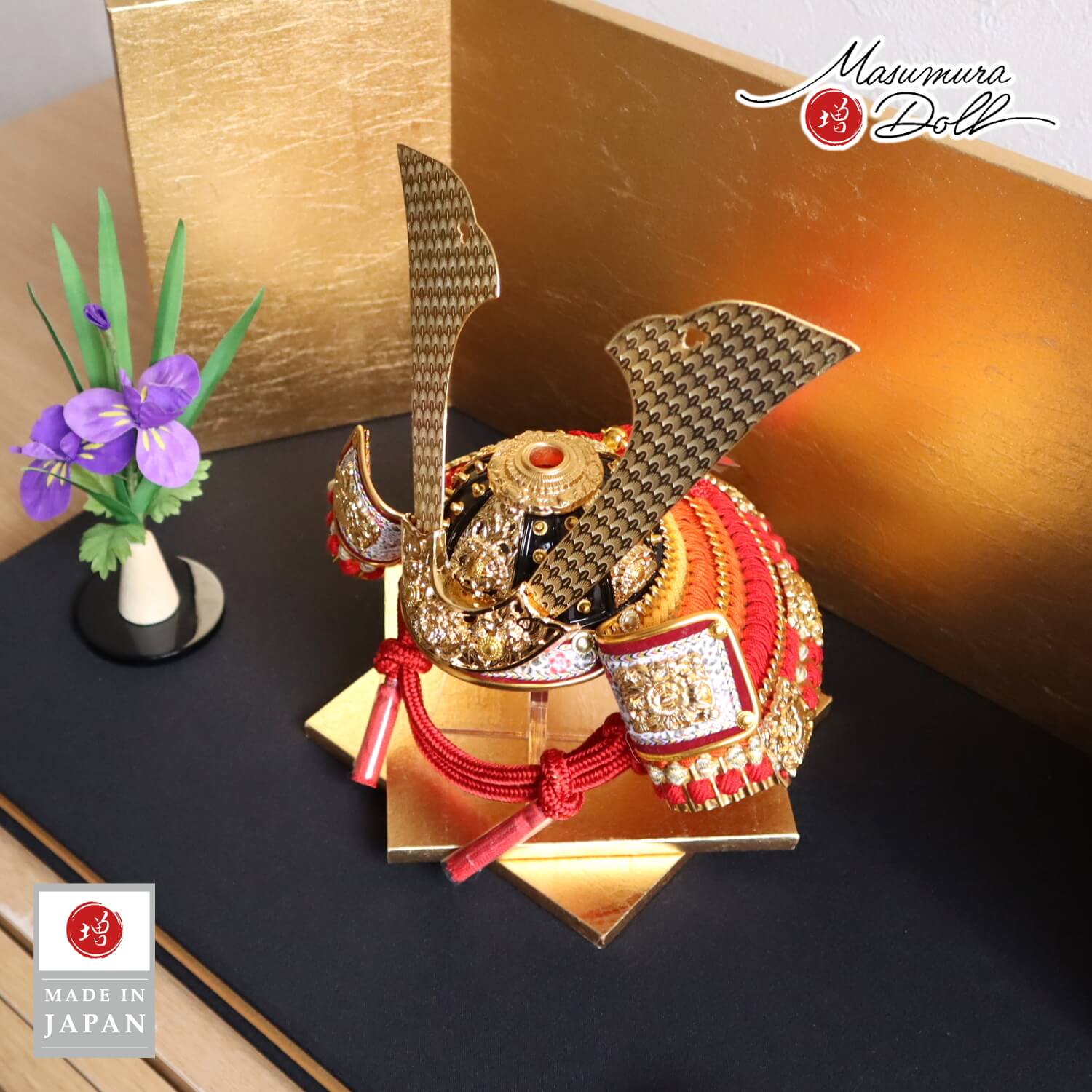 五月人形 伝統工芸士 誠山作 7号 赤糸縅兜 金小札 クリア台 陽凪(ひなぎ)平台セット 金屏風 アヤメ飾り 増村人形店 10001928