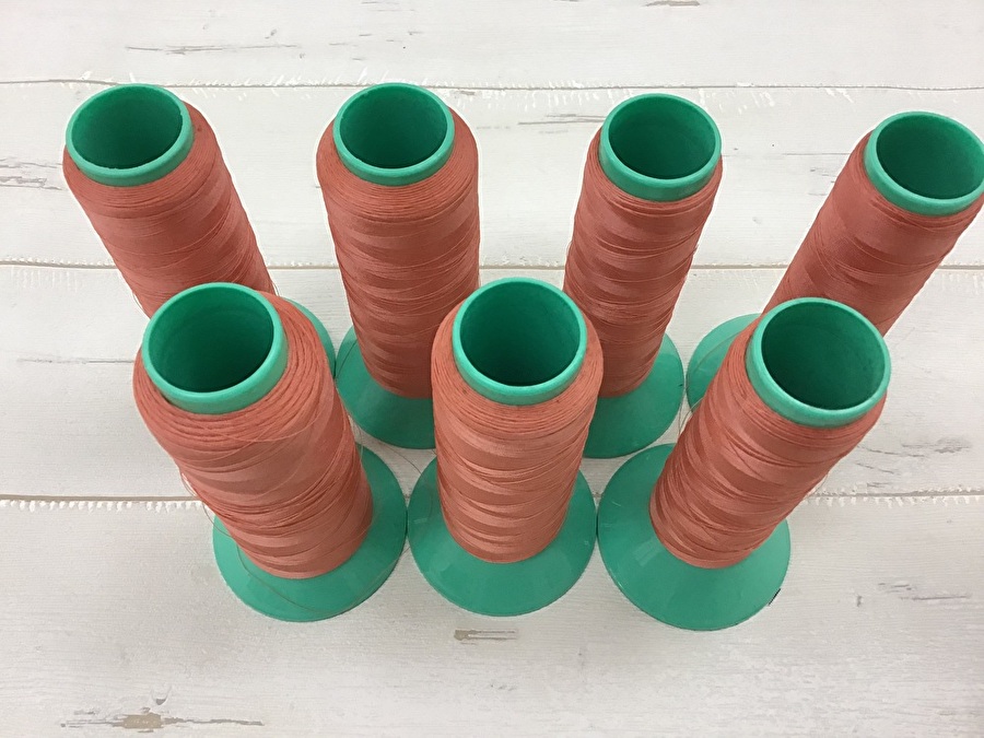 現品処分！中古　工業用ミシン糸