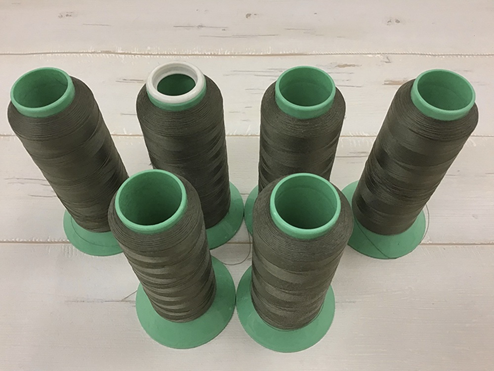 現品処分！中古　工業用ミシン糸