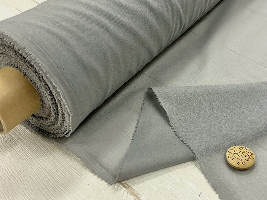 【反売り】 [薄手タイプ] 弱撥水やわらかニット用接着芯 　ウォームグレー系 [ 幅１１０ｃｍ×約３０ｍ巻 ]