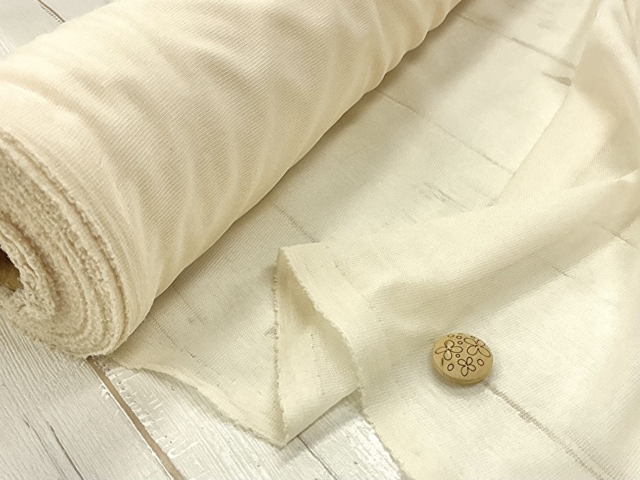 【反売り】  [やや薄手タイプ]  ざっくり織物接着芯　アイボリー系 [ 幅１２０ｃｍ×約２５ｍ巻 ]