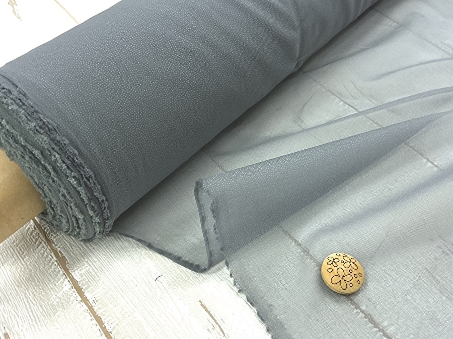 訳あり！【反売り】  [薄手タイプ] ニット用織物接着芯　ブルーグレー系 [ 幅１０５ｃｍ×約２５ｍ巻 ]