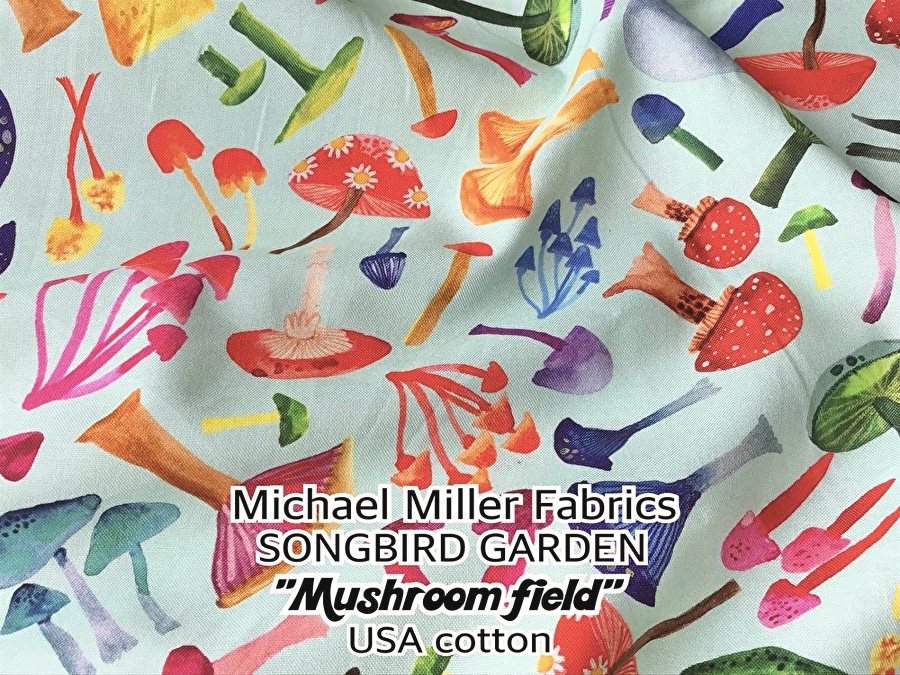 お買い得！【コットン USAプリント】　Michael Miller Fabrics ＊ SONGBIRD  GARDEN 『 Mushroom field 』      ライトアクアグリーン