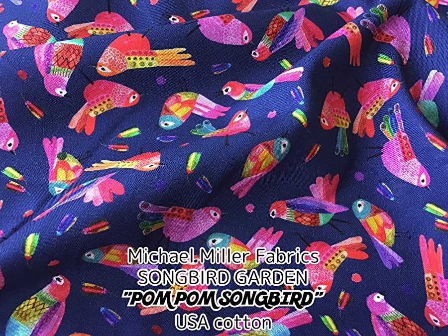 お買い得！【コットン USAプリント】　Michael Miller Fabrics ＊ SONGBIRD  GARDEN 『 POM POM SONGBIRD 』      ネイビー