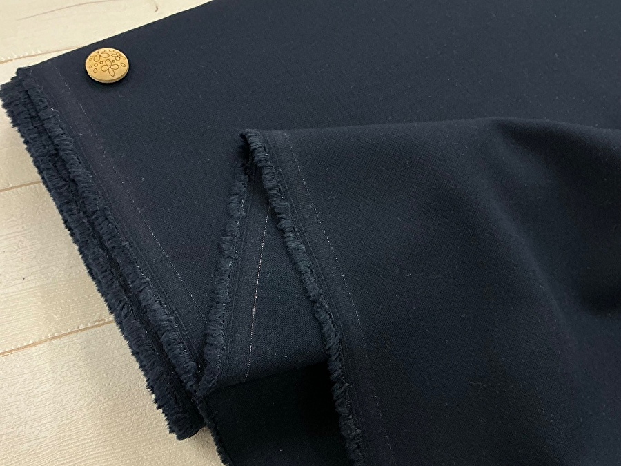 わけあり！【反売り】ボトムス向き　ストレッチ二重織　ネイビー系[ 幅１４０ｃｍ×約(２ｍ＋１.８ｍ＋１ｍ＋１ｍ) ]