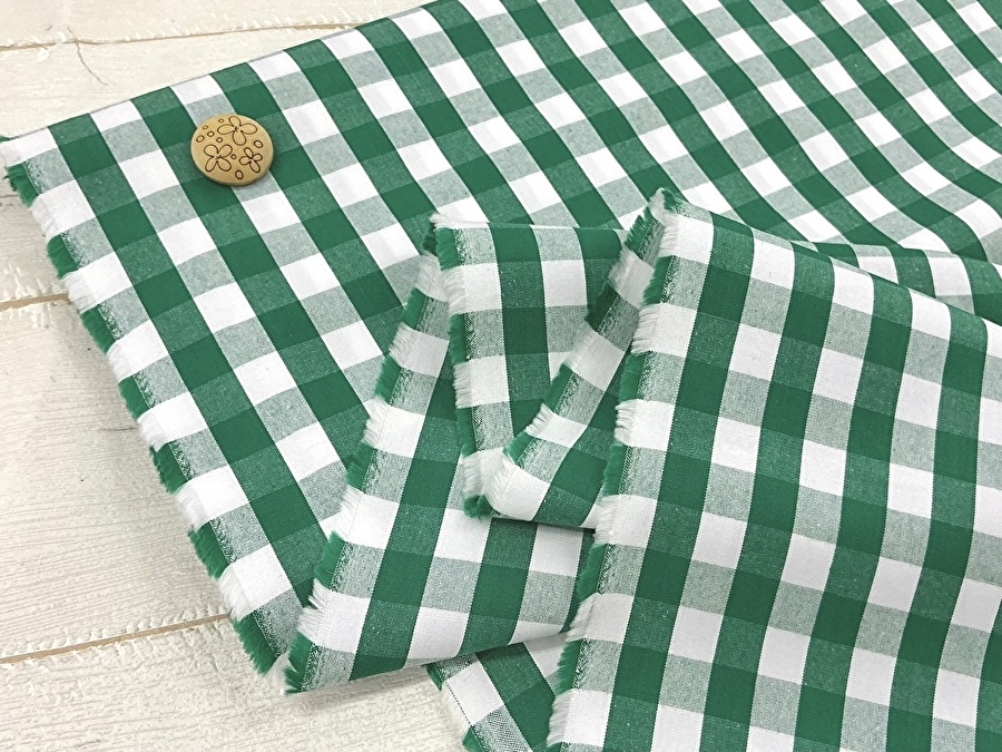 現品処分！タイプライター風ギンガムチェック  　グリーン×オフ系[ 幅１１５ｃｍ×２ｍ ]