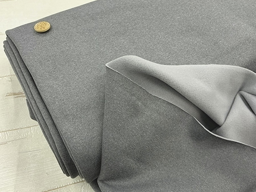 【反売り】 まろやかな風合いの裏起毛ニット　グレー系[ 幅１４０ｃｍ×約４ｍ ］