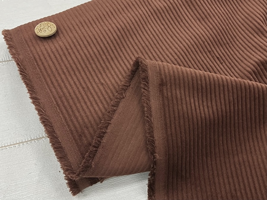 現品処分！6Ｗ ビアンカラー二 ストレッチコーデュロイ　　チョコレート系 [ 幅１３５ｃｍ×約２.５ｍ ］