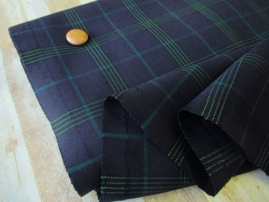 【反売り】　幅１５０ｃｍ・Ｔ/Wチェックギャバジン　ネイビー×グリーン系　[ メーター選択制 ]