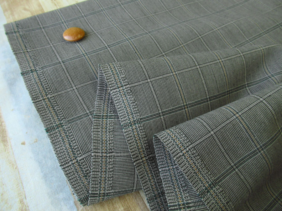 【反売り】　幅１５０ｃｍ・Ｔ/Wジャガードチェック　グレー×グリーン系　[ メーター選択制 ]