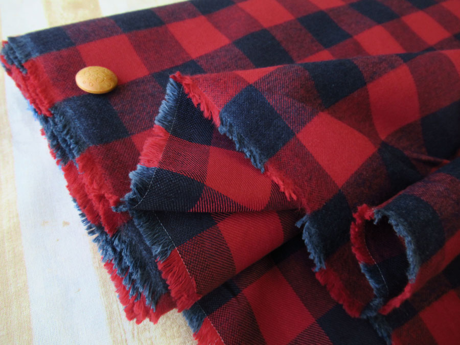 ※注意書き必読※【反売り】　表起毛インディゴ染めチェックビエラ　レッド×ネイビー系 [ 幅１０８ｃｍ×約３ｍ巻 ]