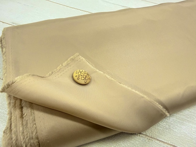 訳あり！【現品処分】  １20ｃｍ幅　キュプラ裏地　サンドベージュ系[ 幅１20ｃｍ×約10ｍ］