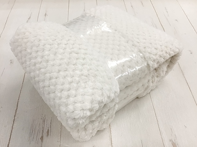 アウトレット！【約１５０cm幅×１ｍカット＊カットクロス】  パイナップルボア   　ミルク