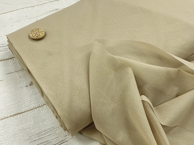 【反売り】  [薄手タイプ] ニット用織物接着芯　 ベージュ系 [ 幅１１０ｃｍ×約１１ｍ巻 ]