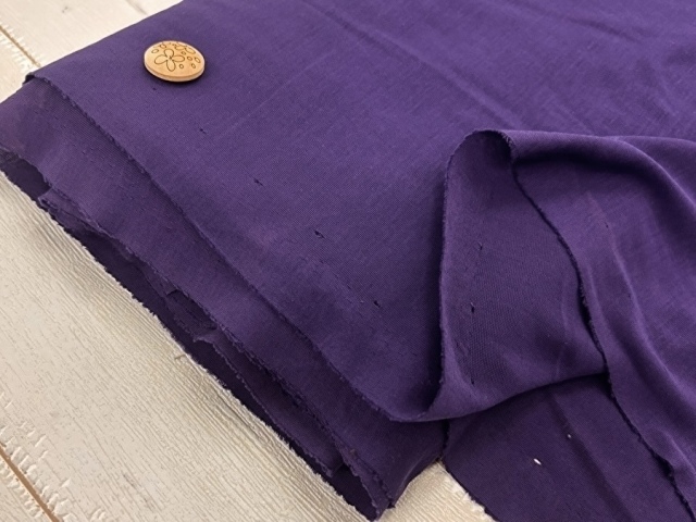 【反売り】 薄手　強撚ニット　バイオレッド系[ 幅１４５ｃｍ×約５ｍ ]