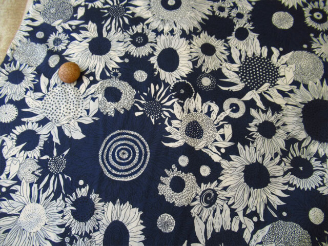 LIBERTY FABRICS タナローン ＊エターナル＊≪Small Sus