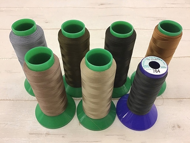 現品処分！縫製工場放出品　中古ミシン糸各種約４００ｇセット