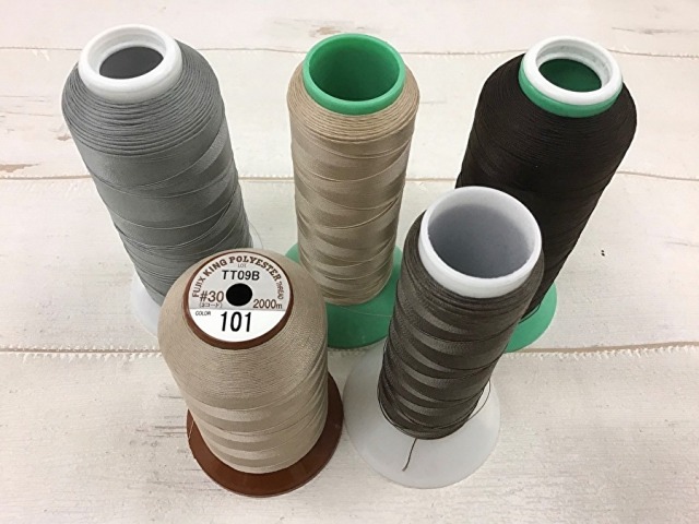 現品処分！縫製工場放出品　中古ミシン糸各種約４００ｇセット