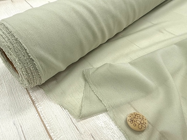 【反売り】  [普通地] ニット用織物接着芯　くすみアップルグリーン系 [ 幅１１０ｃｍ×約１７ｍ巻 ]