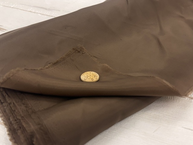 訳あり！【現品処分】  キュプラ裏地　ブラウン系[ 幅１30ｃｍ×約3.5ｍ］