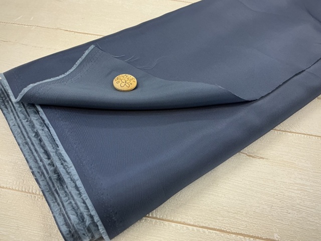 訳あり！【現品処分】  ポリエステルツイル裏地　スモークブルー系[ 幅１20ｃｍ×約8.5ｍ］