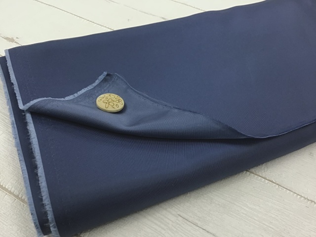 訳あり！【現品処分】  ポリエステルツイル裏地　スモークブルー系[ 幅120ｃｍ×約7.5m］