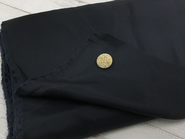 訳あり！【現品処分】  １３5ｃｍ幅　キュプラ裏地　ネイビー系[ メーター選択制 ]