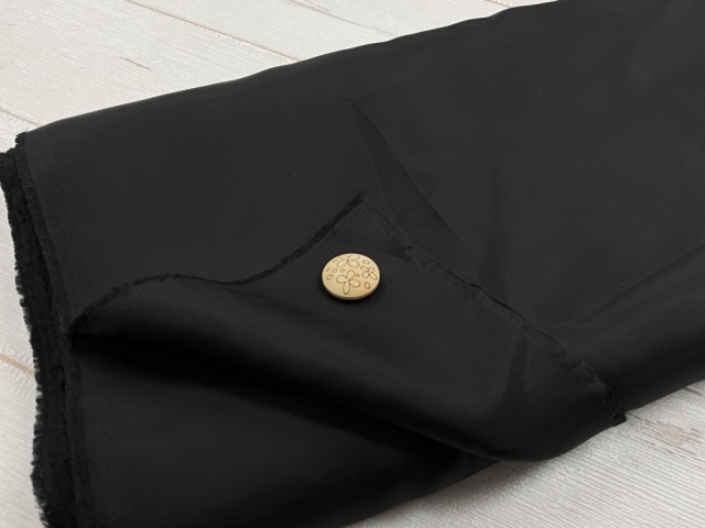 訳あり！【現品処分】  １20ｃｍ幅　キュプラ裏地　ブラック系[ 幅１20ｃｍ×約8ｍ］