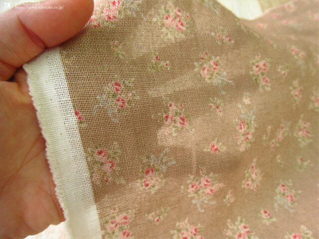 商品名【萌咲】ゆきこ♥ローズとプロテアの花束風スワッグリース✳玄関リース ♪ ♪ お気に入りの雑貨で happyに💕 白可憐スワッグ 白花材