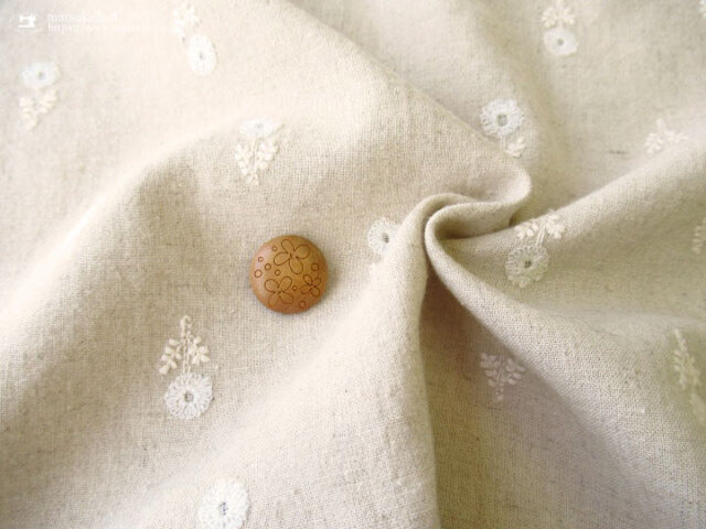 ハーフリネンシーチング刺繍 】 クッカ ルオント