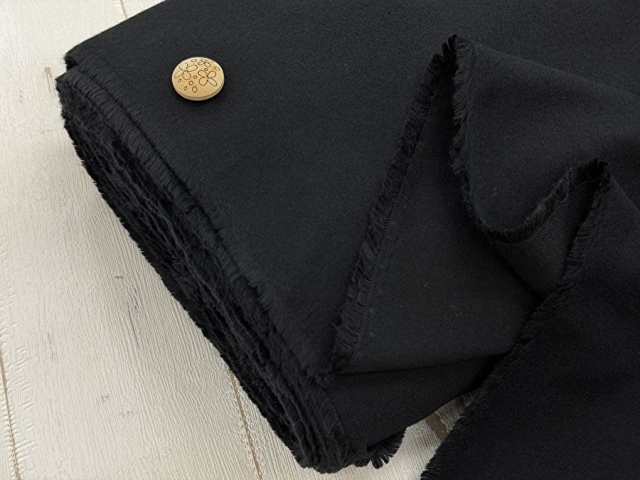 【反売り】  Ｔ／Ｃ表起毛クロス 　ブラック系[ 幅１１０ｃｍ×約５.８ｍ巻 ］